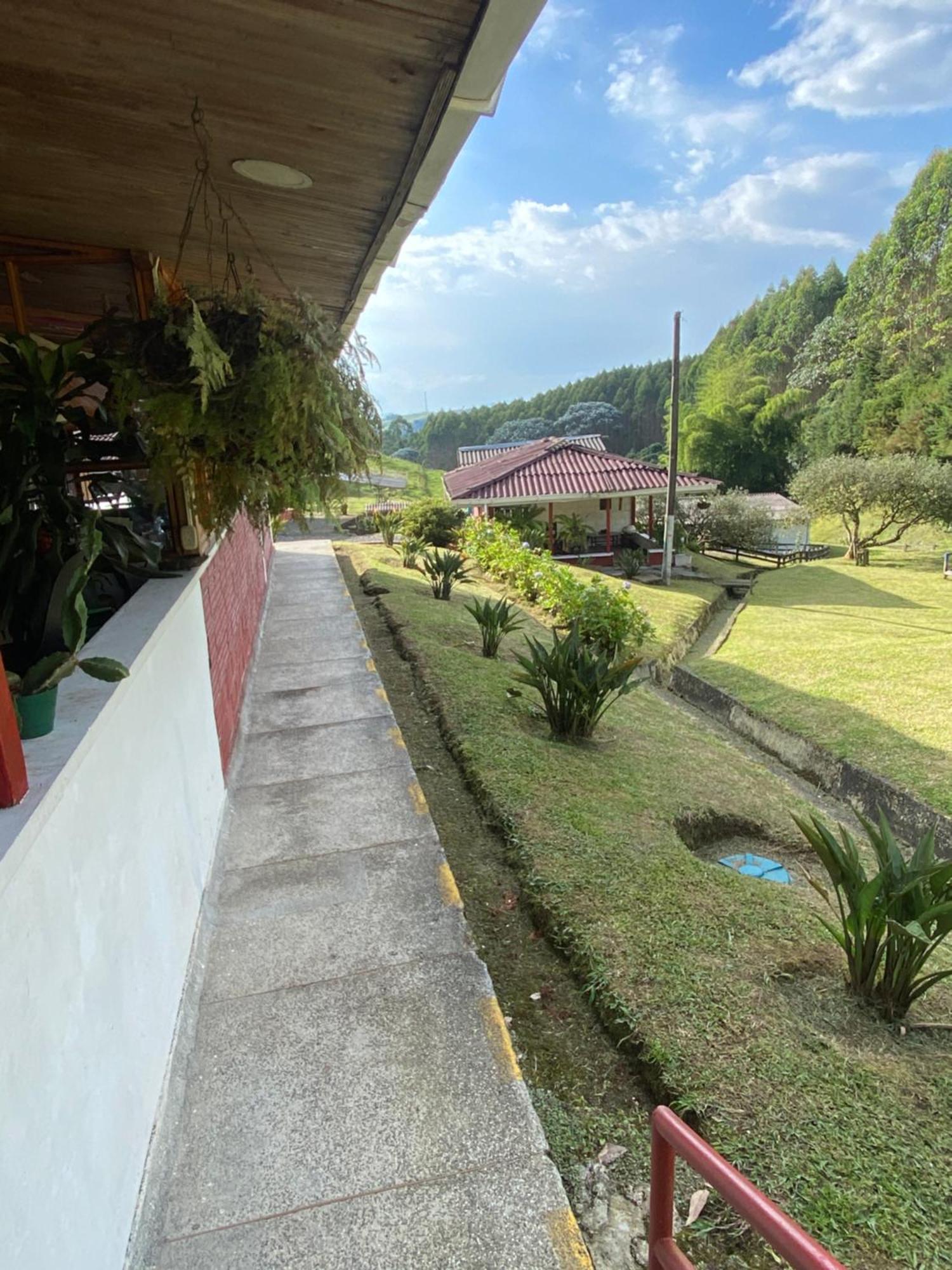 Finca La Toscana Hotel Pereira Buitenkant foto